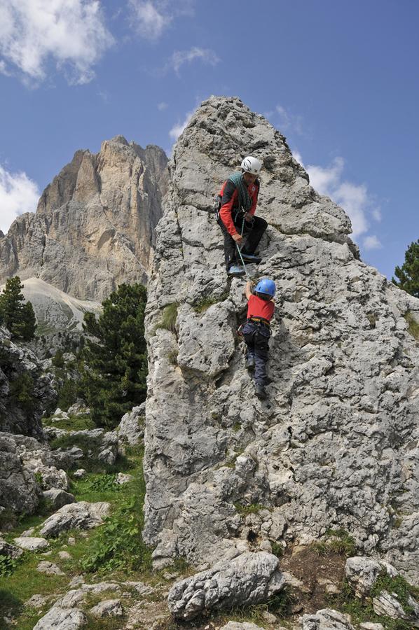 Garni Waltoy Hotel Selva di Val Gardena Exterior foto